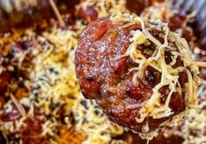 BBQ Bob’s All Beef Grilled Meatballs with Shredded Smoked Gouda BBQ Bob’s All Beef Grilled Meatballs with Shredded Smoked Gouda