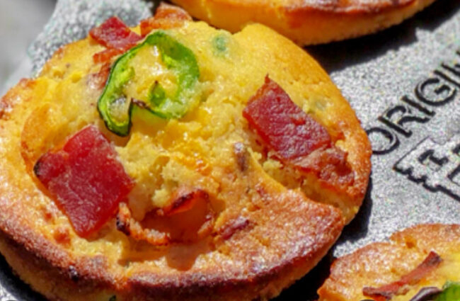 Jalapeno Bacon Cornbread Muffins